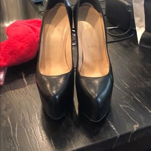 Christian Louboutin Pumps